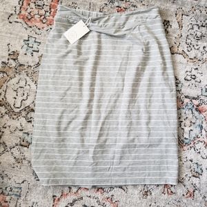 NWT Main Street Exchange Midi Strioed Skirt Size L
